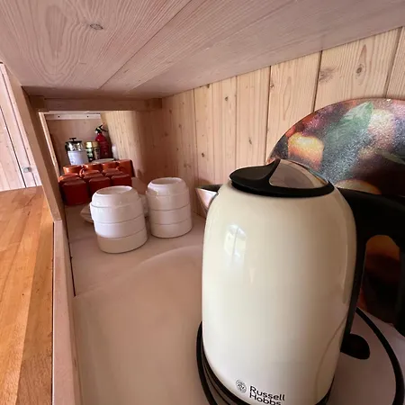 Luxusní stan Glamping - Stylová Maringotka V Srdci Ladova Kraje, Poblíž Hlavního Města Prahy *