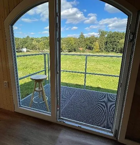 Glamping - Stylova Maringotka V Srdci Ladova Kraje, Pobliz Hlavniho Mesta Prahy * Stribrna Skalice